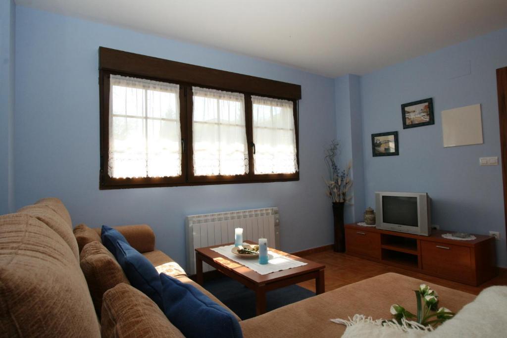 Apartamentos Toraya Hoz de Anero Rum bild