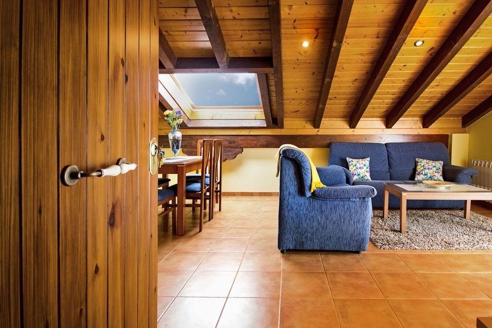 Apartamentos Toraya Hoz de Anero Exteriör bild