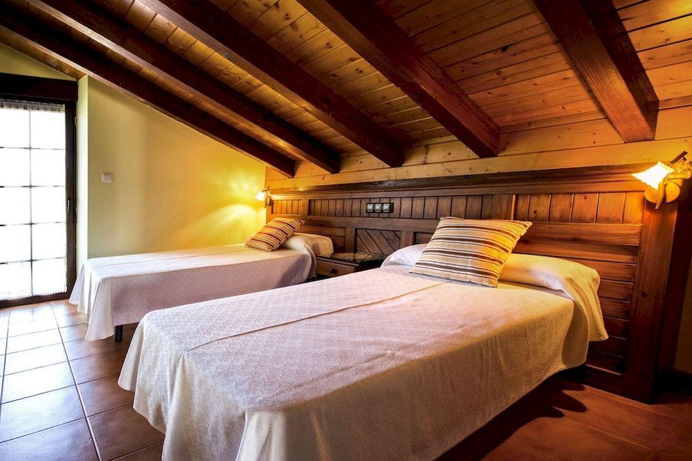 Apartamentos Toraya Hoz de Anero Exteriör bild