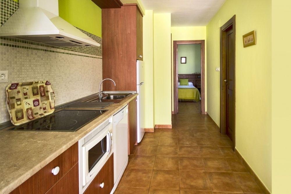 Apartamentos Toraya Hoz de Anero Exteriör bild