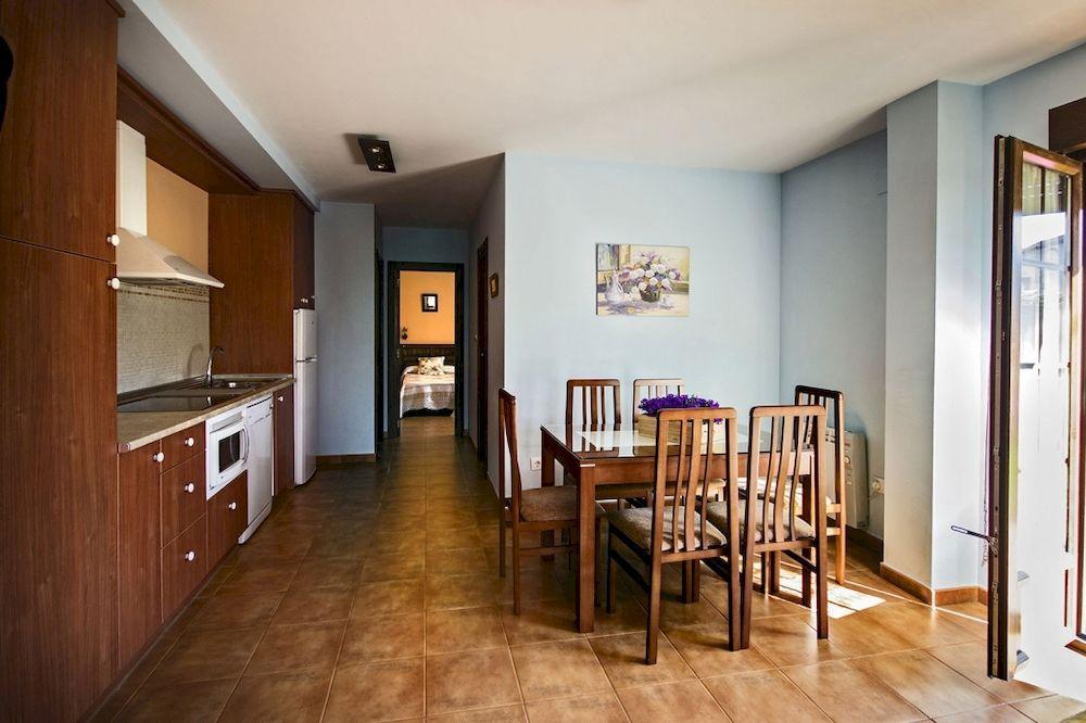 Apartamentos Toraya Hoz de Anero Exteriör bild